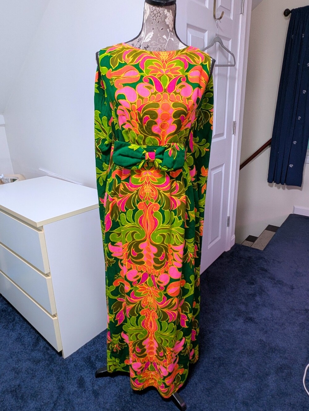 Vintage Hawaiian Green and Pink Cotton Dress with Bow Belt